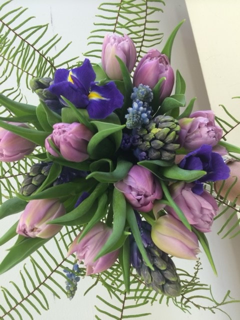 spring-tulip-hyacinth-wedding-bouquet-ethan-allen-hotel-danbury-ct-petal-and-bud-floral