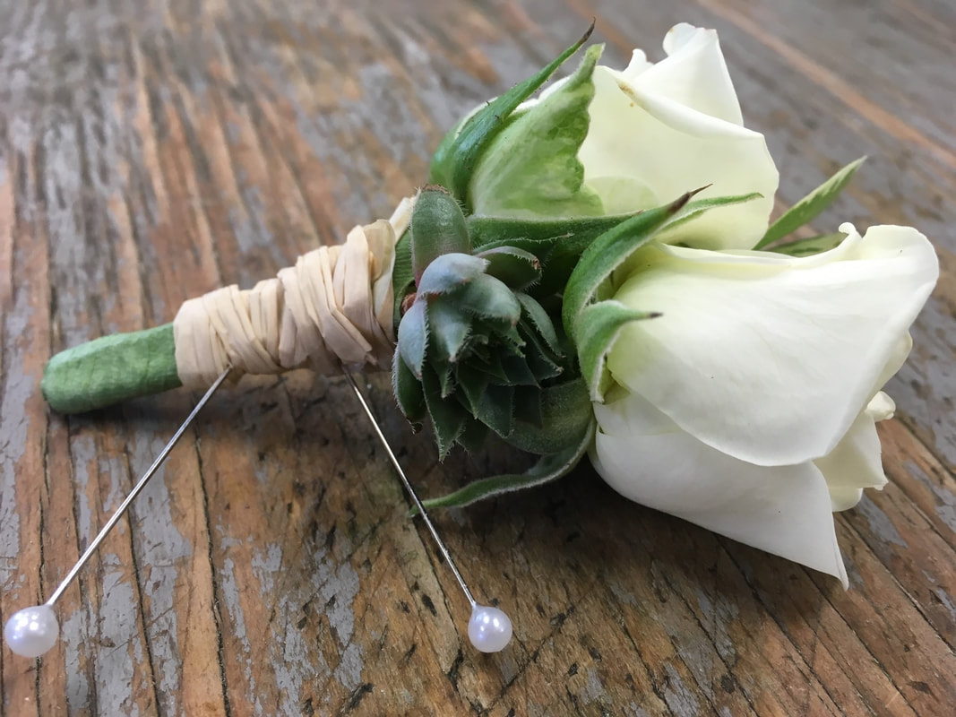 rose-boutonniere-succulent-petal-and-bud-floral